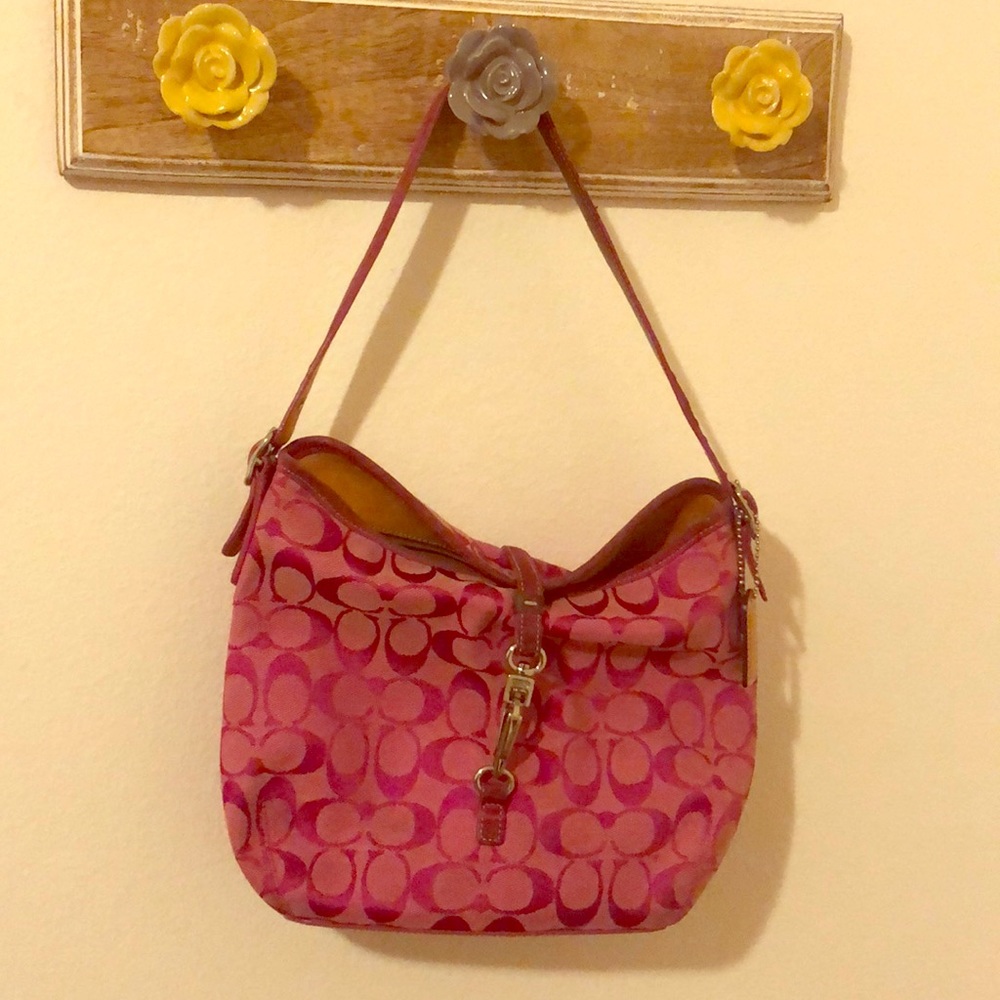 Pink Coach Purse! 👛